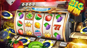 slot618 Myanmar ကစားသမားများ ငွေထုတ်ပြီးနောက် Account Balance စစ်ဆေးနေသည့် မြင်ကွင်း